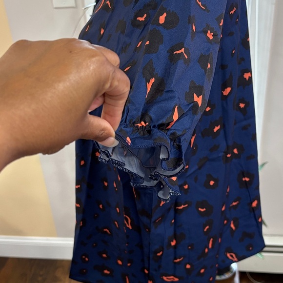 Navy Blue Printed Women's Blouse - Picture 4 of 6